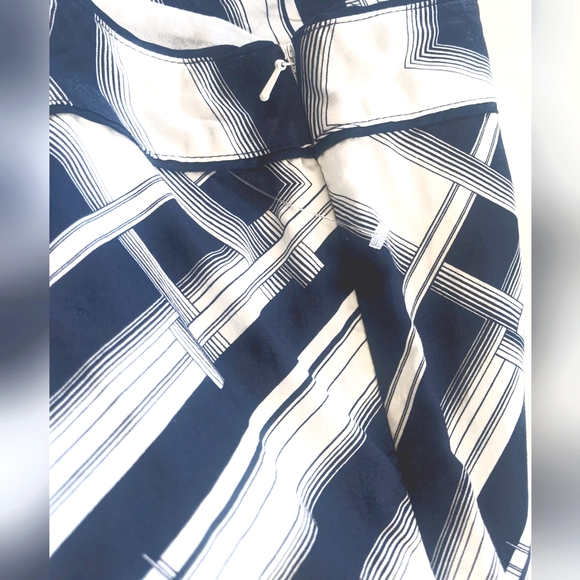 Talbots Women's Geometric Print Pleated Swing Skirt - Picture 4 of 9